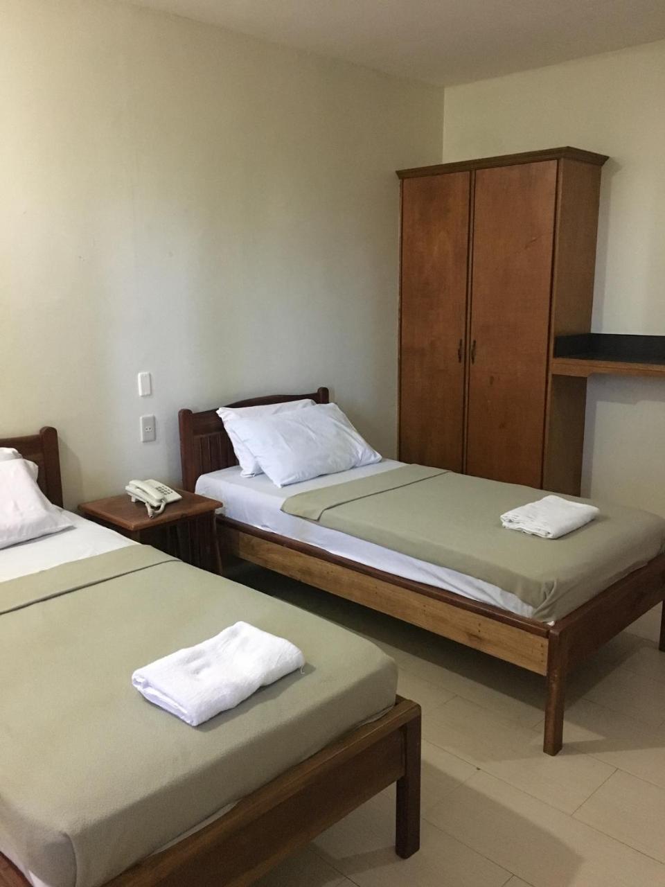 Joyful Island Hostel - Cebu City Екстер'єр фото