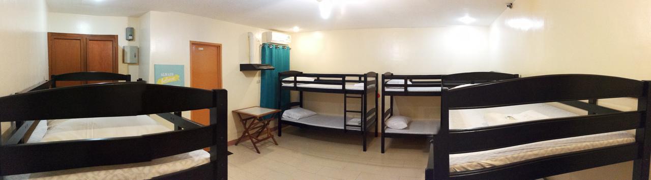 Joyful Island Hostel - Cebu City Екстер'єр фото