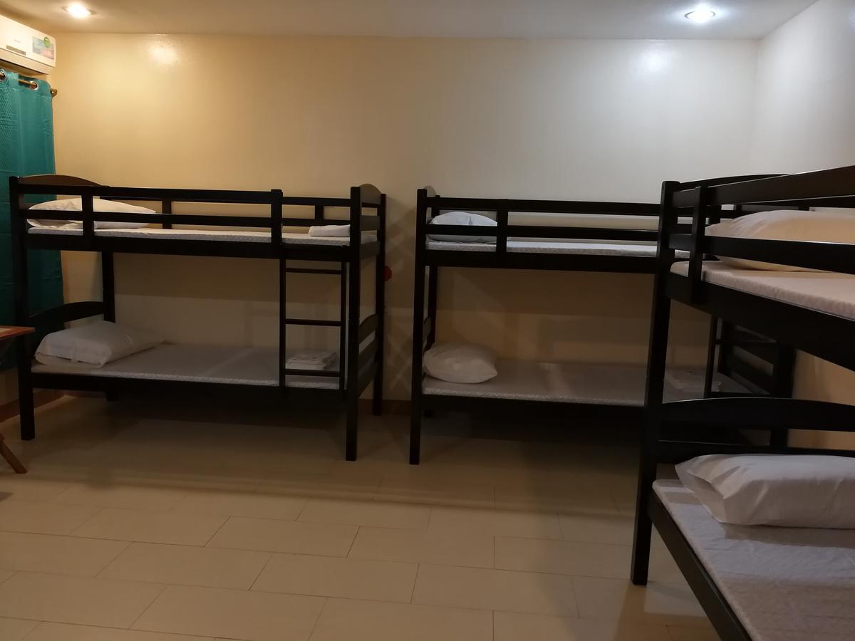 Joyful Island Hostel - Cebu City Екстер'єр фото