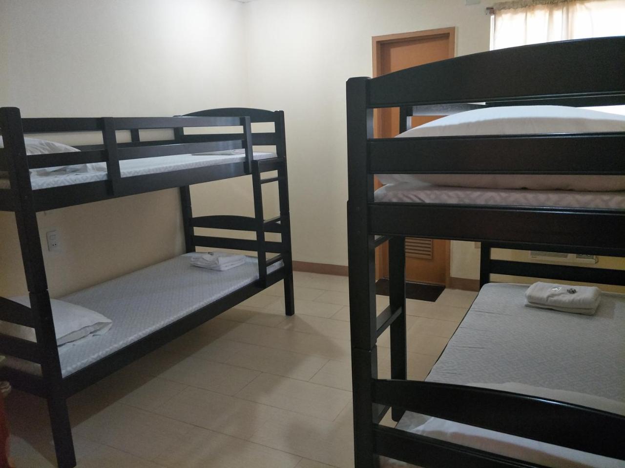 Joyful Island Hostel - Cebu City Екстер'єр фото