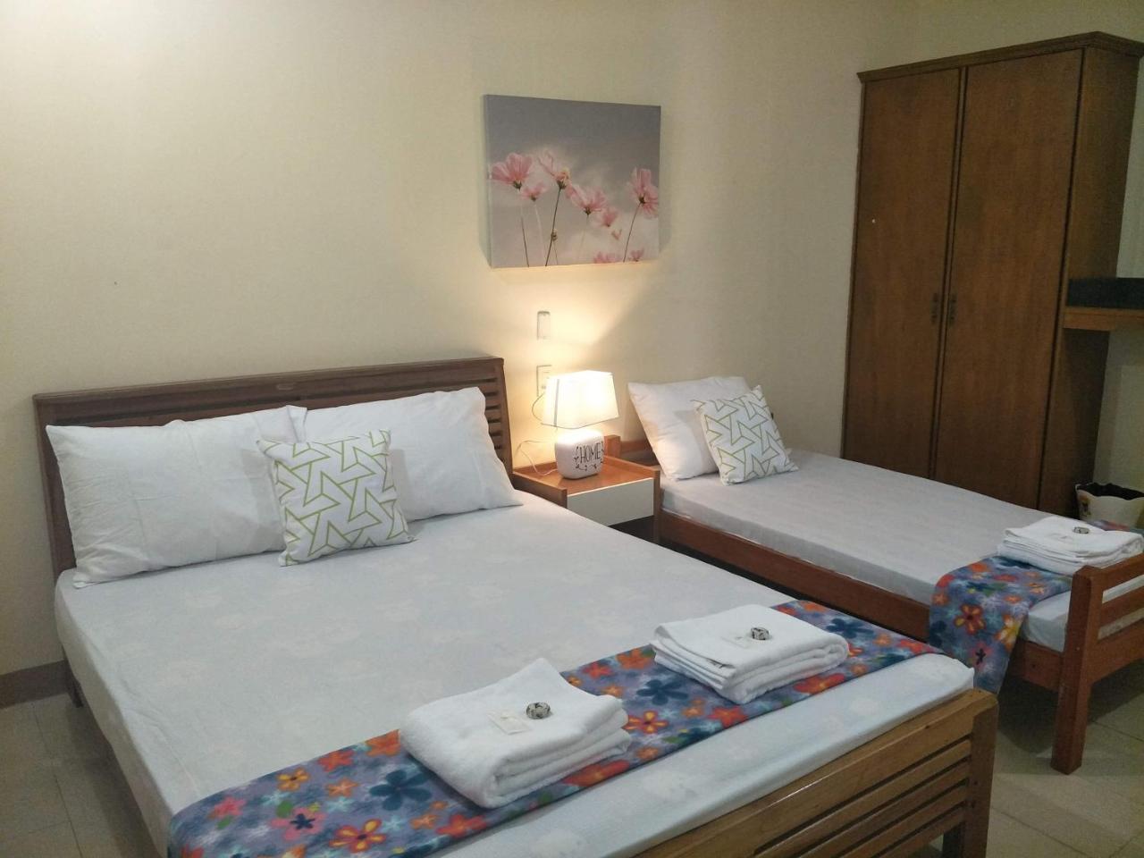 Joyful Island Hostel - Cebu City Екстер'єр фото