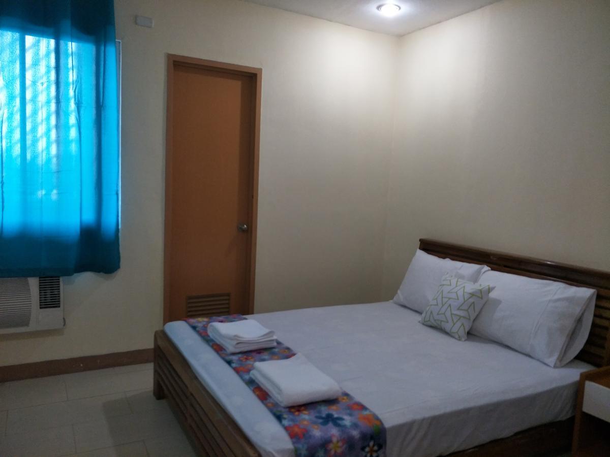Joyful Island Hostel - Cebu City Екстер'єр фото