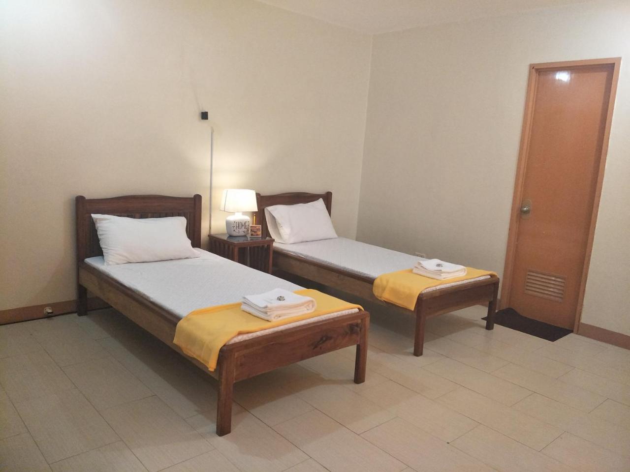 Joyful Island Hostel - Cebu City Екстер'єр фото