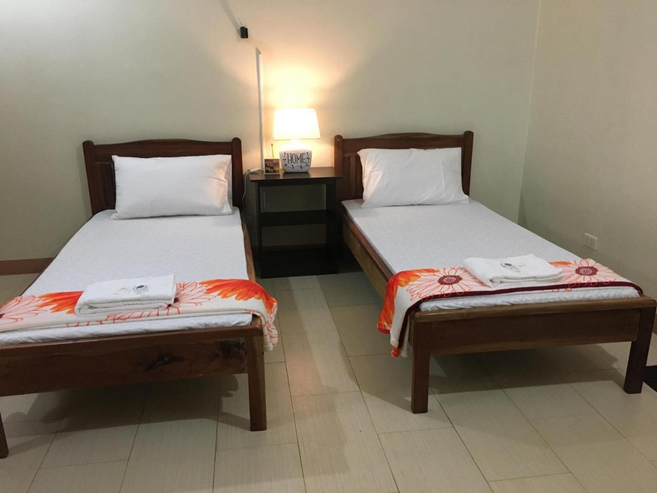 Joyful Island Hostel - Cebu City Екстер'єр фото