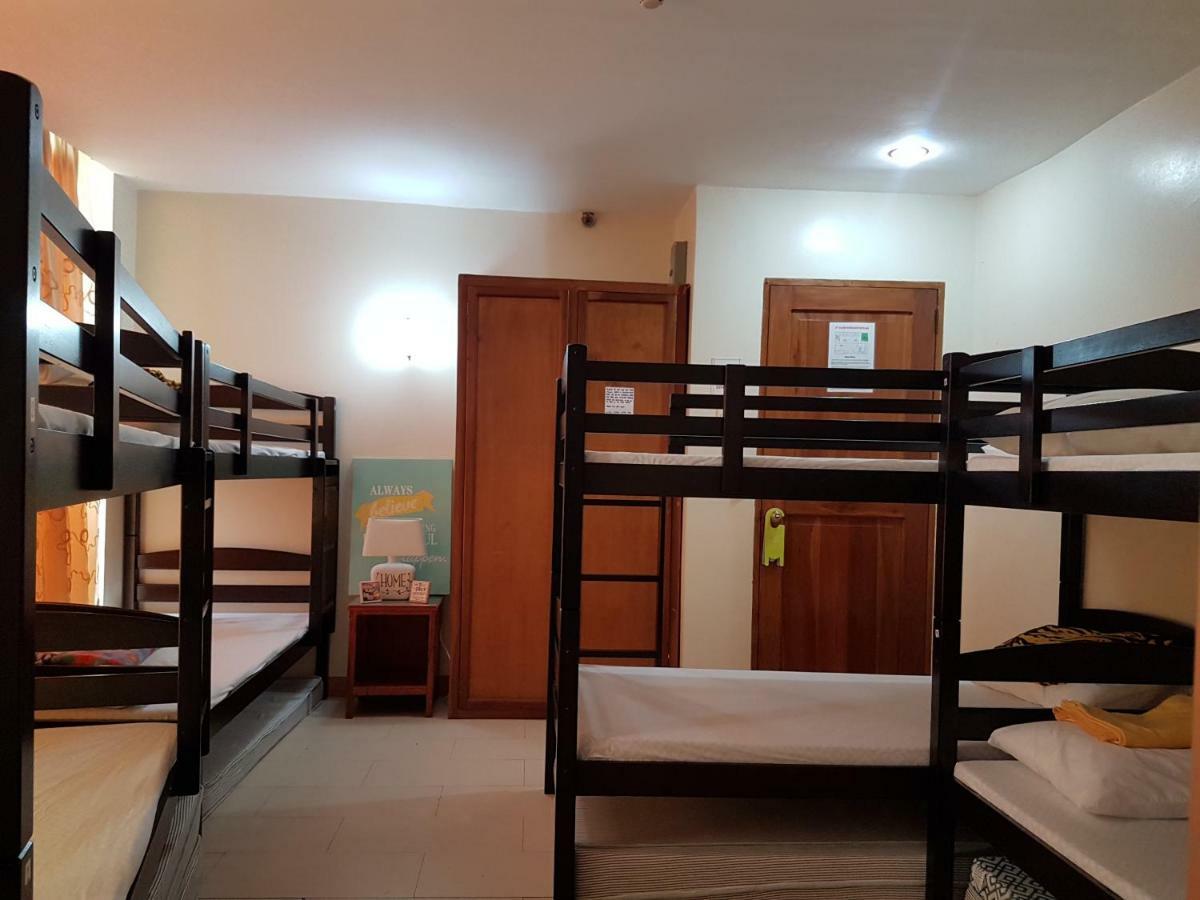 Joyful Island Hostel - Cebu City Екстер'єр фото