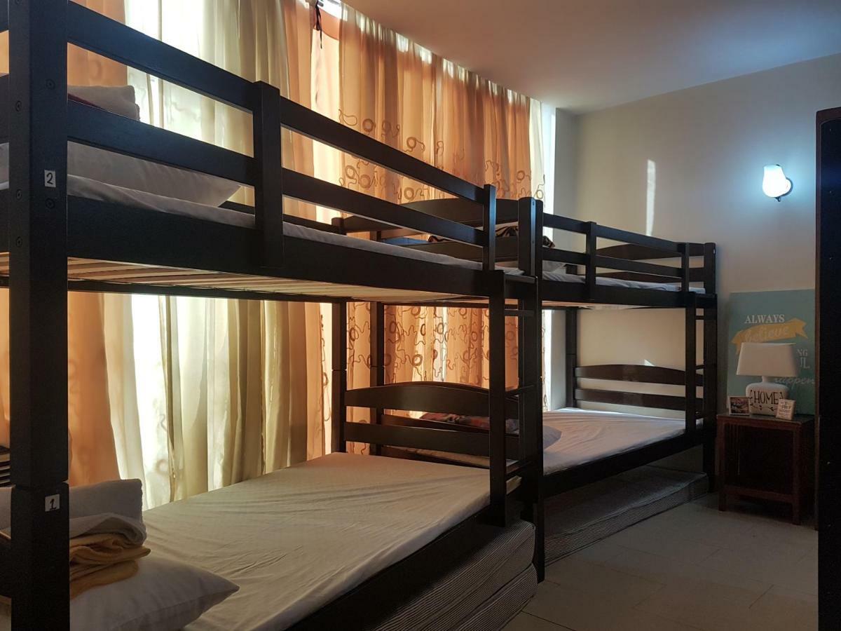Joyful Island Hostel - Cebu City Екстер'єр фото