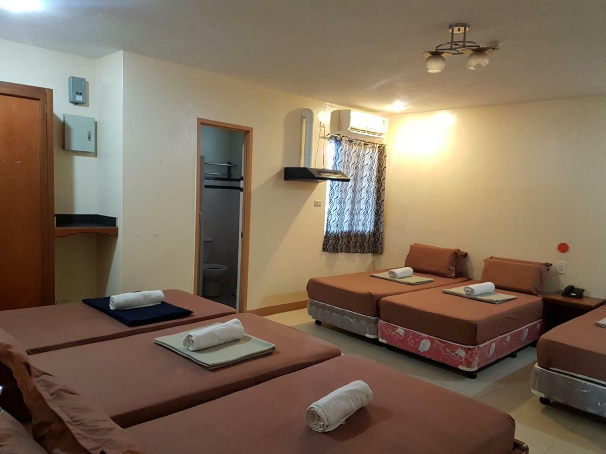 Joyful Island Hostel - Cebu City Екстер'єр фото