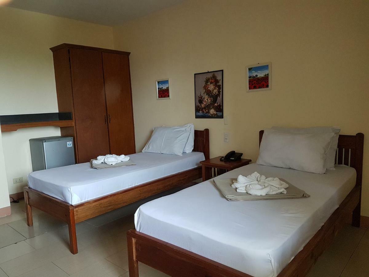 Joyful Island Hostel - Cebu City Екстер'єр фото
