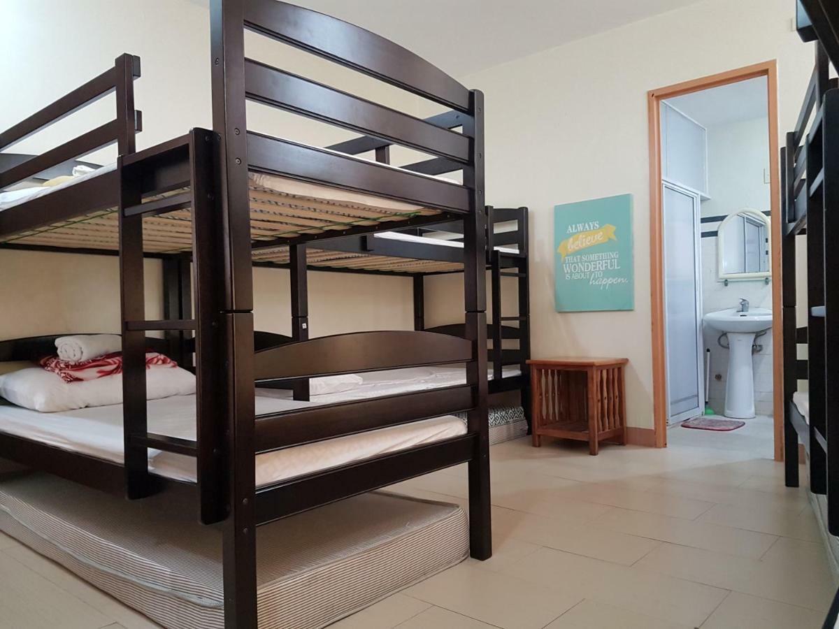 Joyful Island Hostel - Cebu City Екстер'єр фото